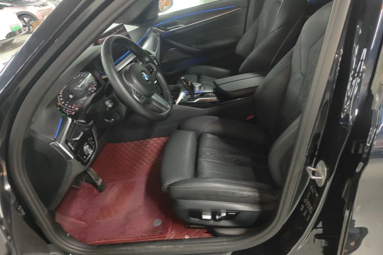 Used BMW 5 Series 2021 530i M Sport Package Left Front Seat