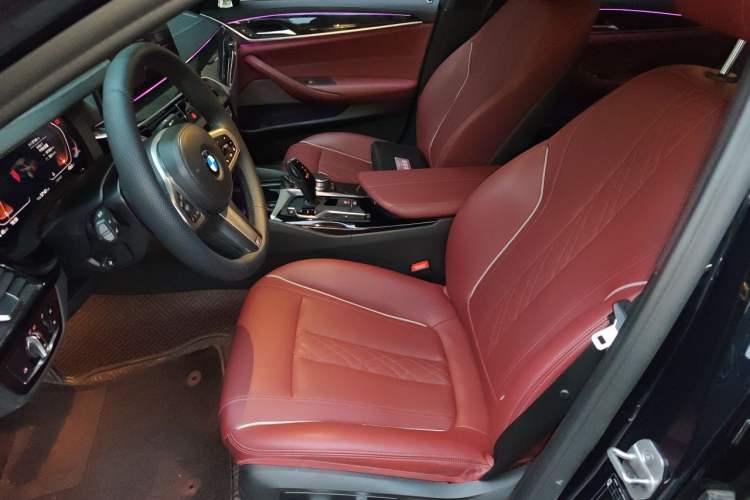 Used BMW 5 Series 2021 Facelifted 525Li M Sport Package Left Front Seat