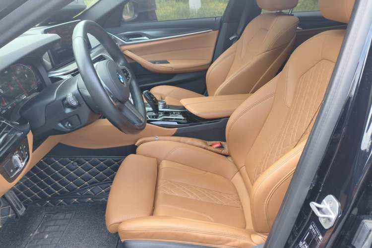 Used BMW 5 Series 2021 525i M Sport Package Left Front Seat
