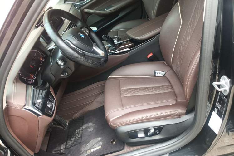 Used BMW 5 Series 2021 530Li Leading Luxury Package Left Front Seat