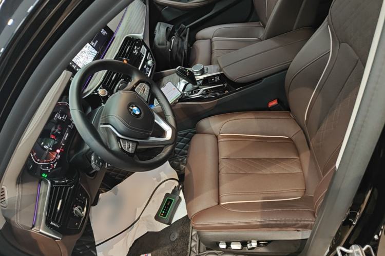Used BMW 5 Series 2021 Updated 530Li Luxury Package Premium Edition Left Front Seat