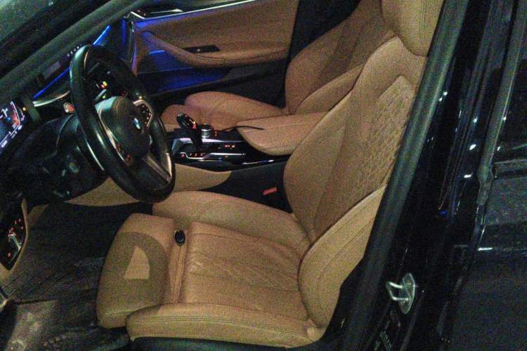 Used BMW 5 Series 2021 530i M Sport Package Left Front Seat