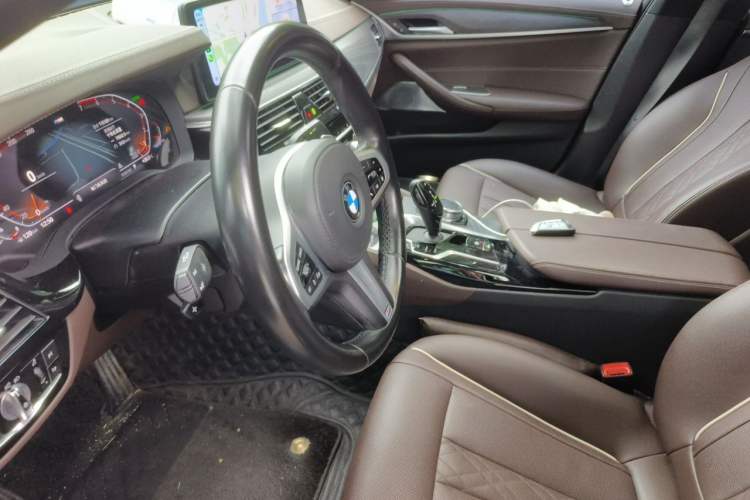 Used BMW 5 Series 2021 530Li xDrive M Sport Package Left Front Seat