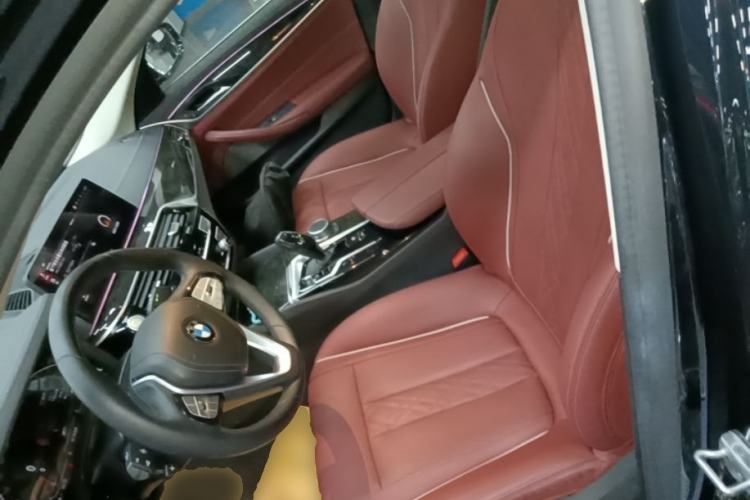 Used BMW 5 Series 2021 525Li Luxury Package Left Front Seat
