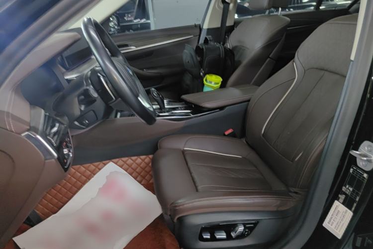 Used BMW 5 Series 2021 Updated 530Li Luxury Package Premium Edition Left Front Seat