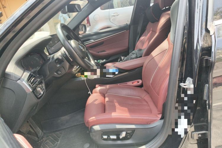 Used BMW 5 Series 2021 530Li Luxury Edition M Sport Package Left Front Seat