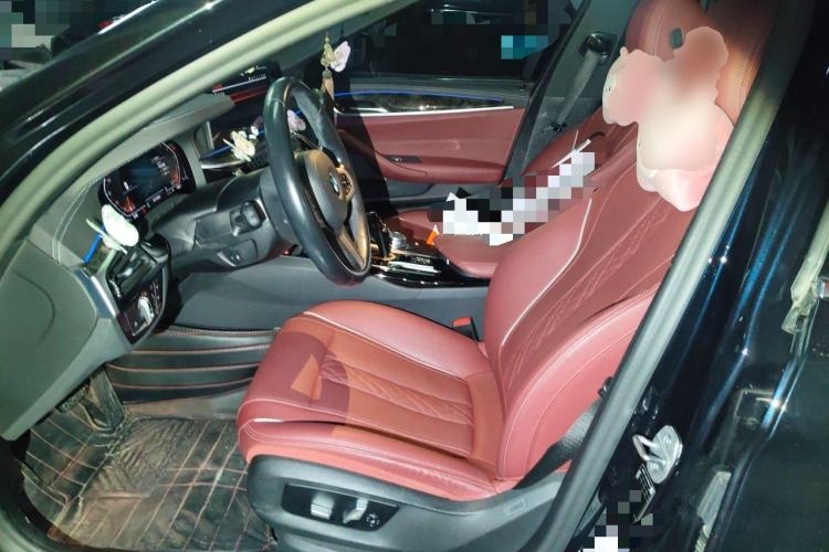 Used BMW 5 Series 2021 525Li M Sport Package Left Front Seat