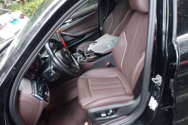 Used BMW 5 Series 2021 Facelifted 525Li M Sport Package Left Front Seat