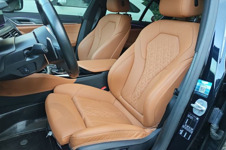 Used BMW 5 Series 2021 530i M Sport Package Left Front Seat