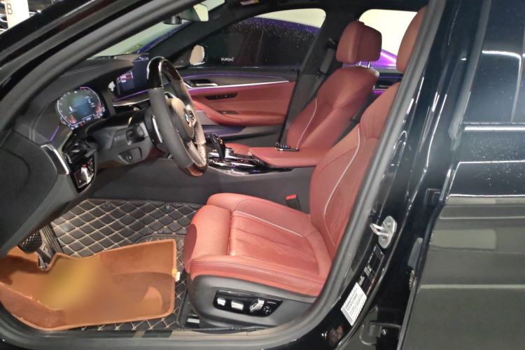 Used BMW 5 Series 2021 530Li Luxury Edition M Sport Package Left Front Seat