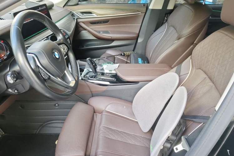 Used BMW 5 Series 2021 530Li Luxury Edition Premium Package Left Front Seat