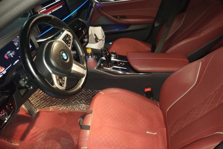 Used BMW 5 Series 2021 525Li M Sport Package Left Front Seat