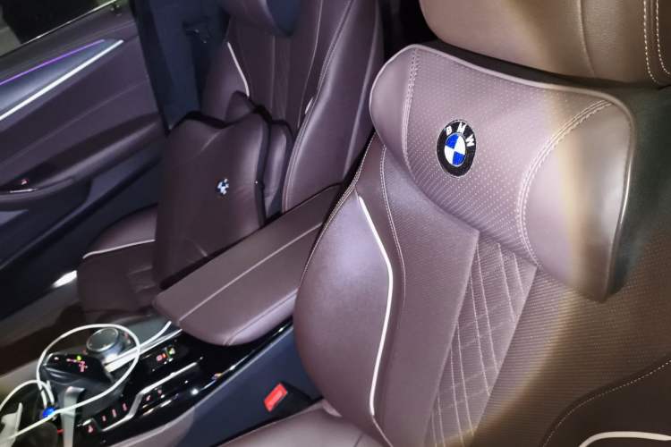 Used BMW 5 Series 2021 530Li Leading Model M Sport Package Left Front Seat
