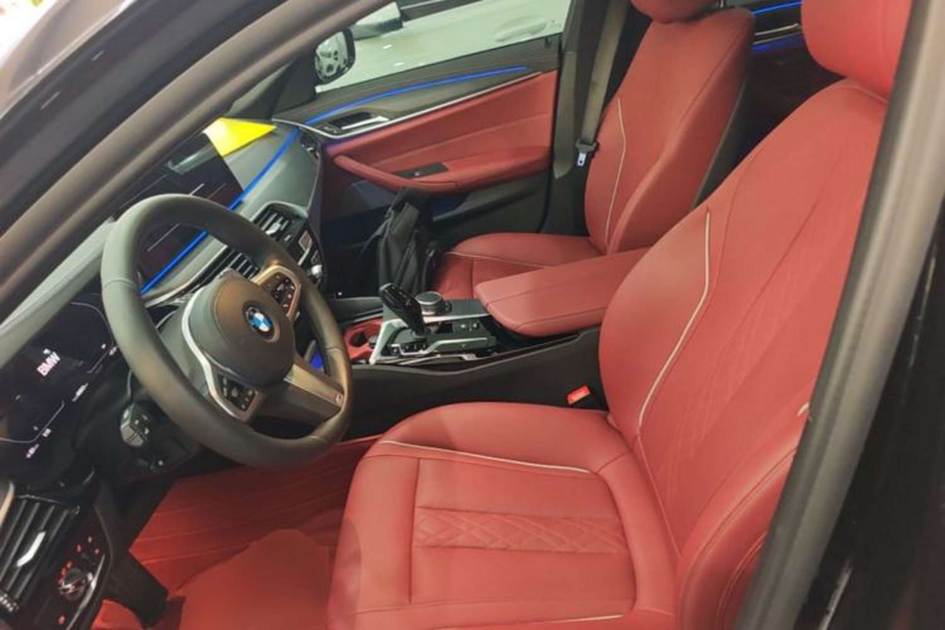 Used BMW 5 Series 2021 530Li Leading Model M Sport Package Left Front Seat