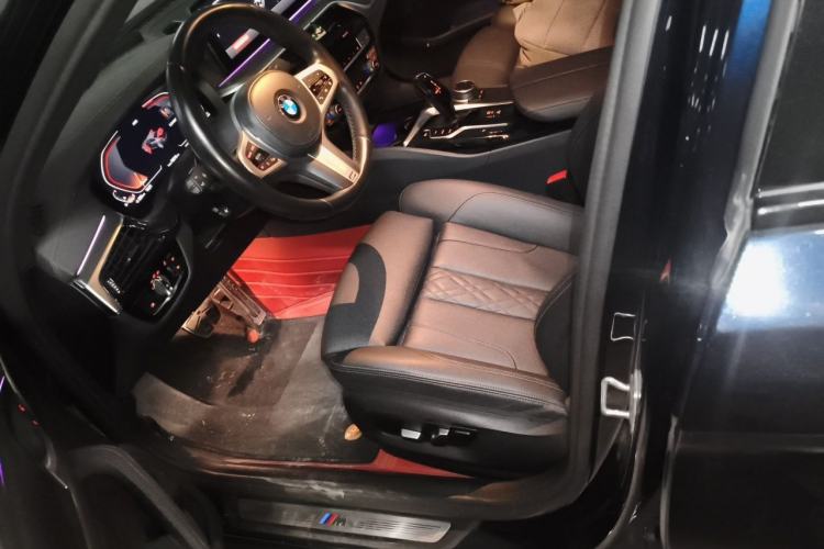 Used BMW 5 Series 2021 525i M Sport Package Left Front Seat
