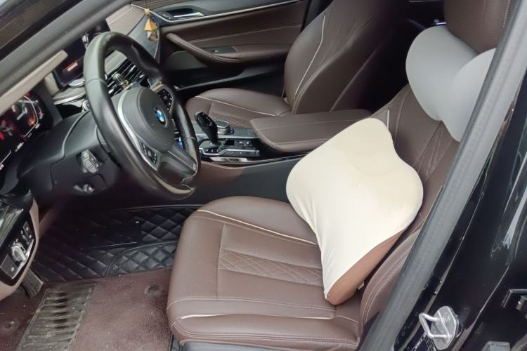 Used BMW 5 Series 2021 530Li Leading Model M Sport Package Left Front Seat