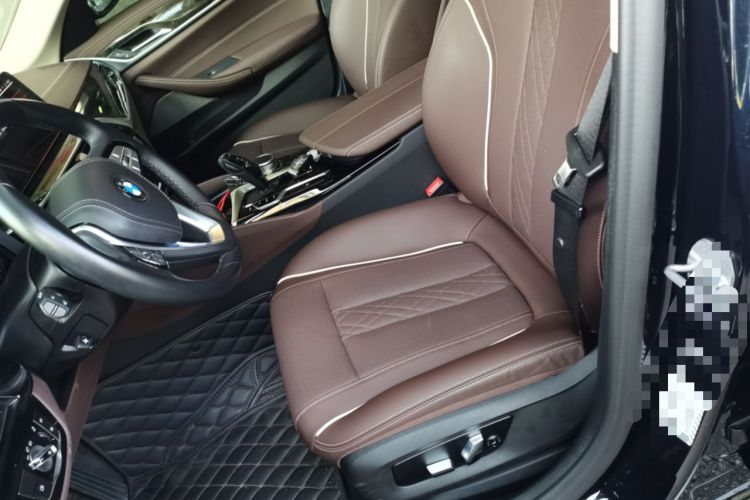 Used BMW 5 Series 2021 525Li Luxury Package Left Front Seat