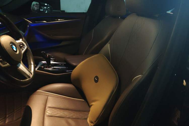 Used BMW 5 Series 2021 525Li M Sport Package Left Front Seat