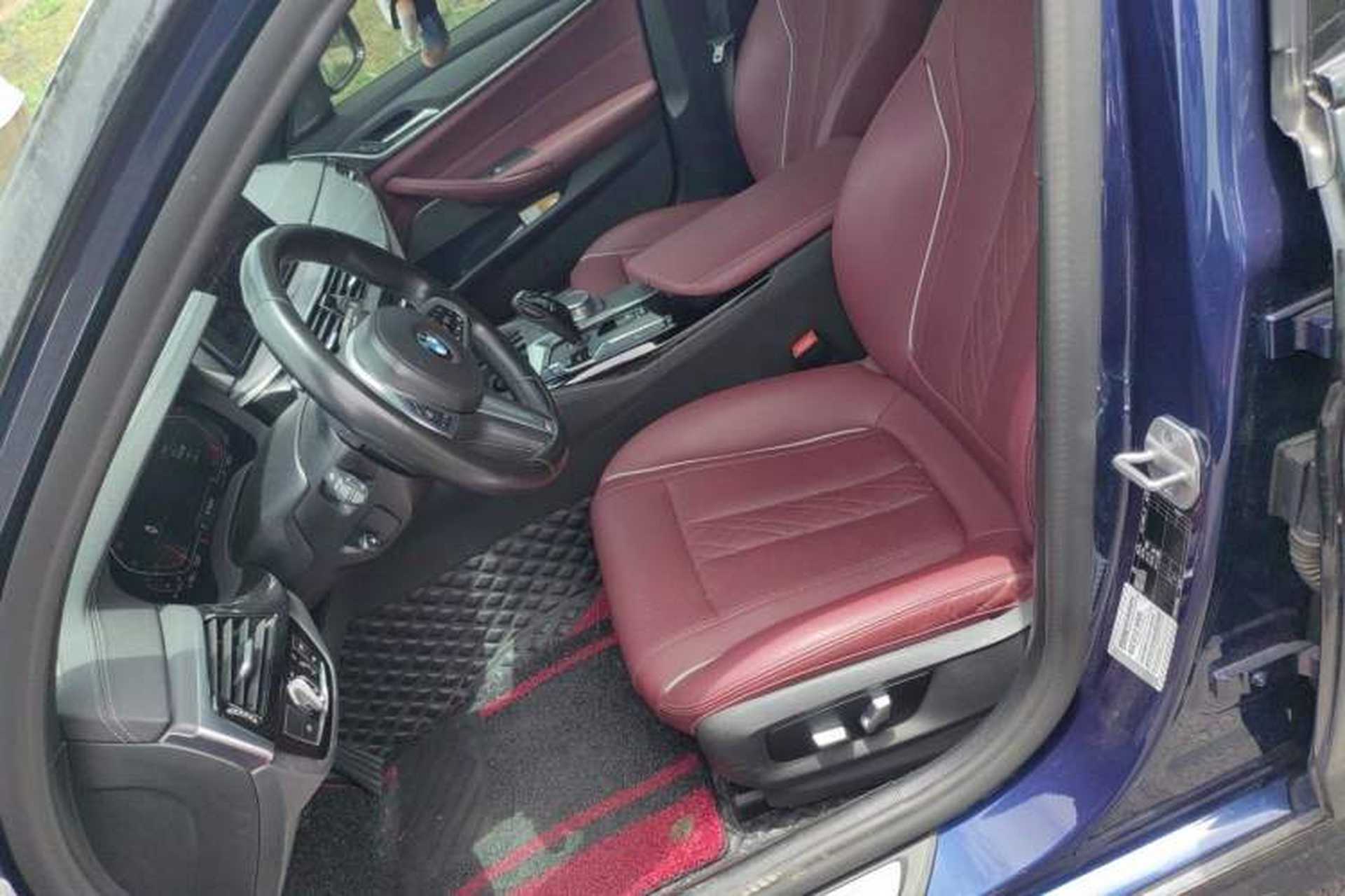 Used BMW 5 Series 2021 530Li Leading Model M Sport Package Left Front Seat