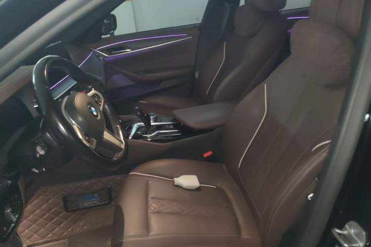 Used BMW 5 Series 2021 530Li Leading Model M Sport Package Left Front Seat