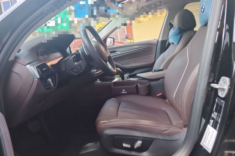 Used BMW 5 Series 2021 530Li Leading Luxury Package Left Front Seat