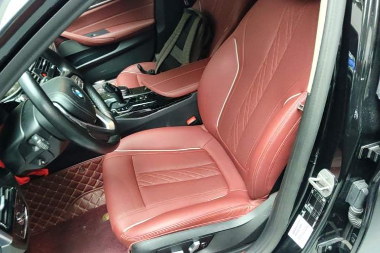 Used BMW 5 Series 2021 Updated Version 525Li Luxury Package Left Front Seat