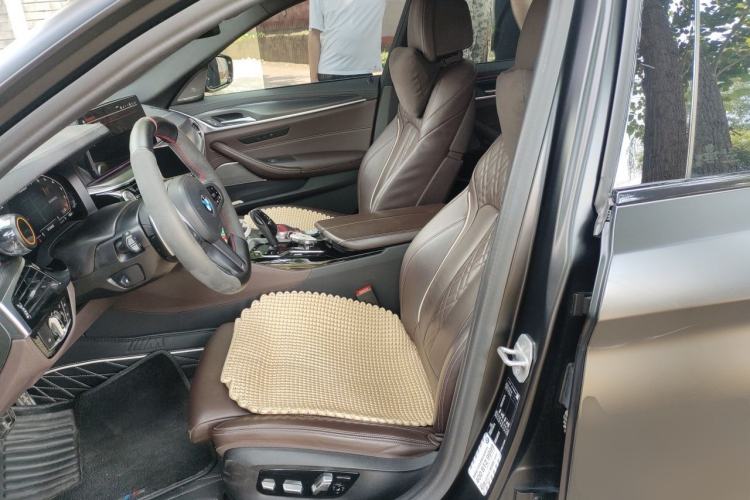 Used BMW 5 Series 2021 Restyled 540i Sport Line with M Sports Package Left Front Seat