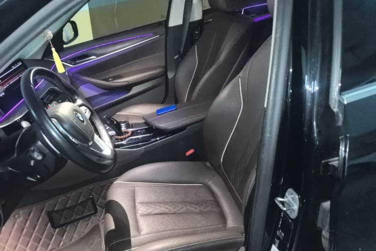Used BMW 5 Series 2021 530Li Leading Luxury Package Left Front Seat