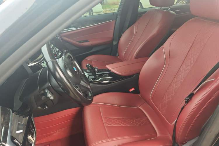 Used BMW 5 Series 2021 525Li M Sport Package Left Front Seat