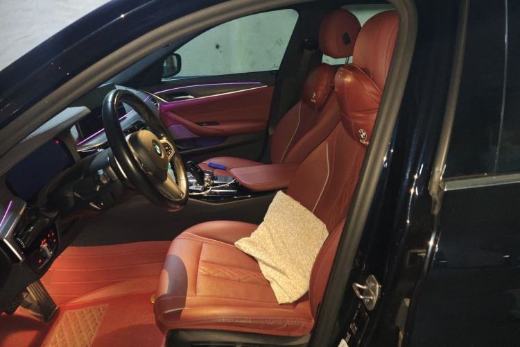 Used BMW 5 Series 2021 530Li Leading Model M Sport Package Left Front Seat