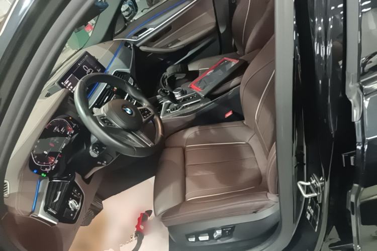 Used BMW 5 Series 2021 530Li Luxury Edition M Sport Package Left Front Seat