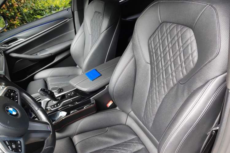 Used BMW 5 Series 2021 530i M Sport Package Left Front Seat