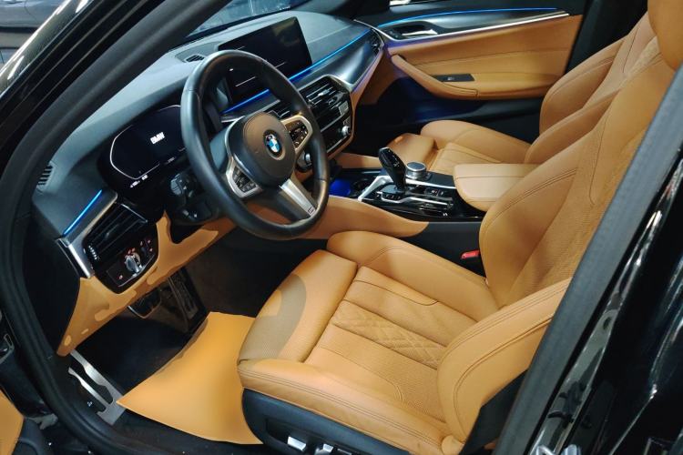 Used BMW 5 Series 2021 525i M Sport Package Left Front Seat