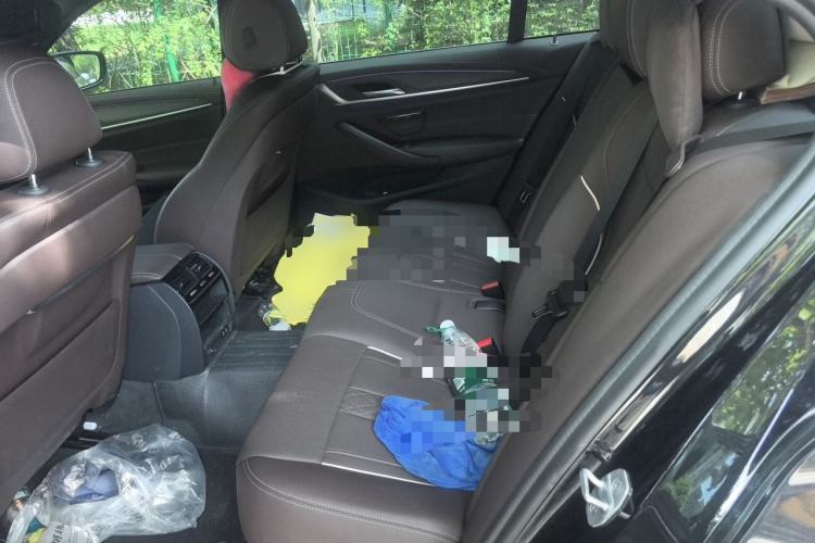 Used BMW 5 Series 2021 530Li Leading Model M Sport Package Left Rear Seat