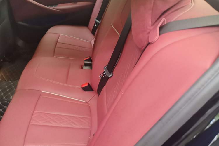 Used BMW 5 Series 2021 530Li Leading Model M Sport Package Left Rear Seat