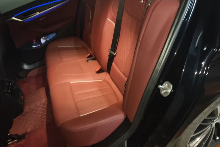 Used BMW 5 Series 2021 530Li Leading Model M Sport Package Left Rear Seat