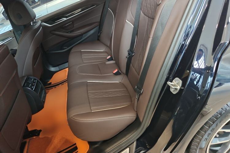 Used BMW 5 Series 2021 525Li M Sport Package Left Rear Seat