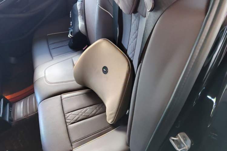 Used BMW 5 Series 2021 525Li M Sport Package Left Rear Seat