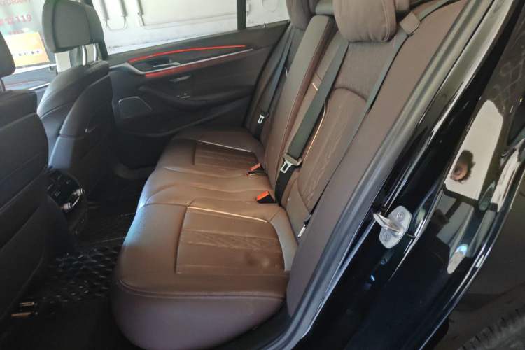 Used BMW 5 Series 2021 530Li Luxury Edition Premium Package Left Rear Seat