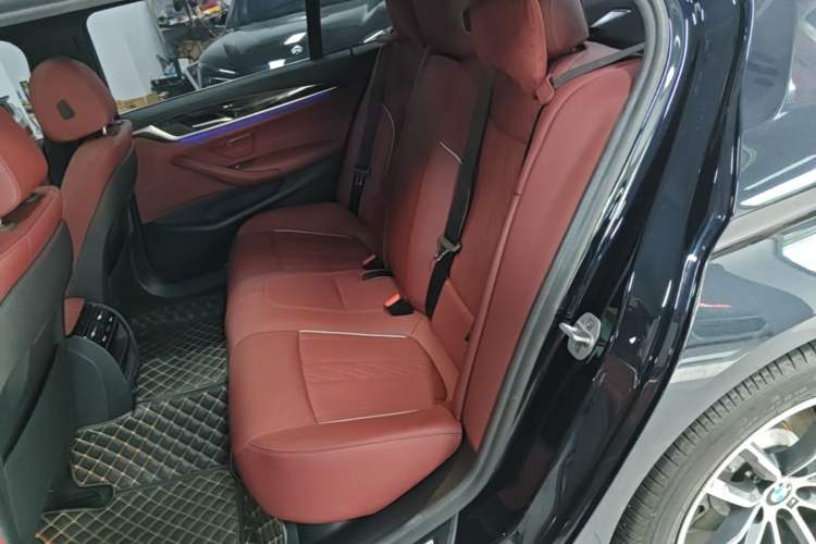 Used BMW 5 Series 2021 525Li M Sport Package Left Rear Seat