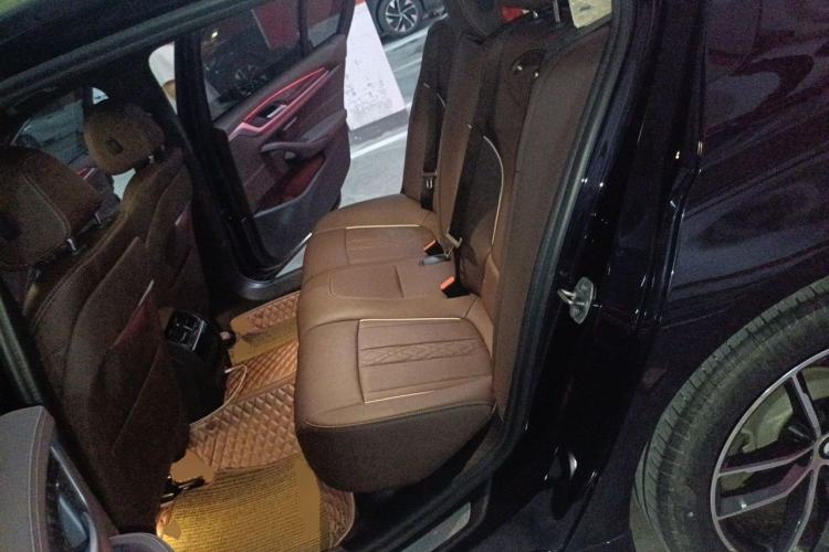 Used BMW 5 Series 2021 525Li M Sport Package Left Rear Seat