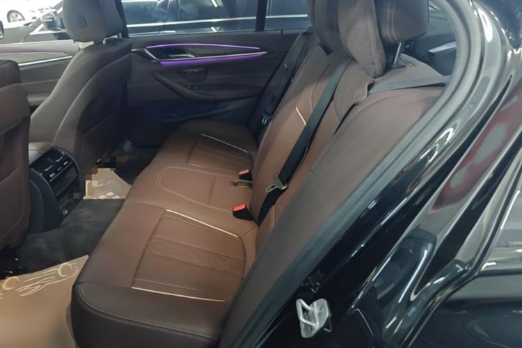 Used BMW 5 Series 2021 530Li Leading Luxury Package Left Rear Seat