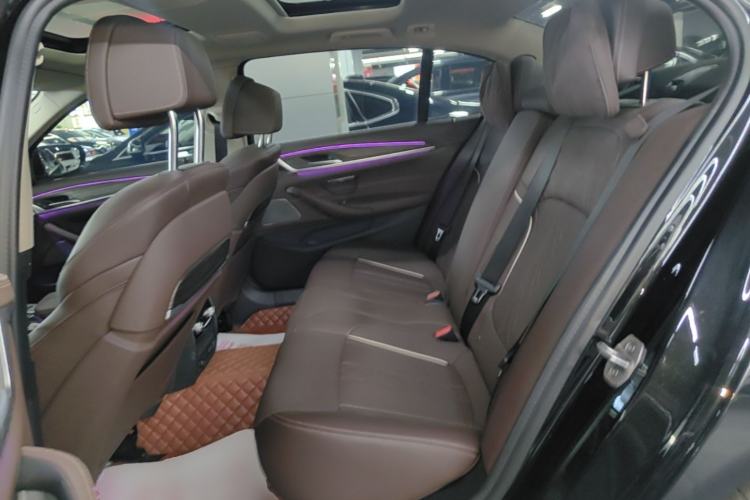 Used BMW 5 Series 2021 Updated 530Li Luxury Package Premium Edition Left Rear Seat