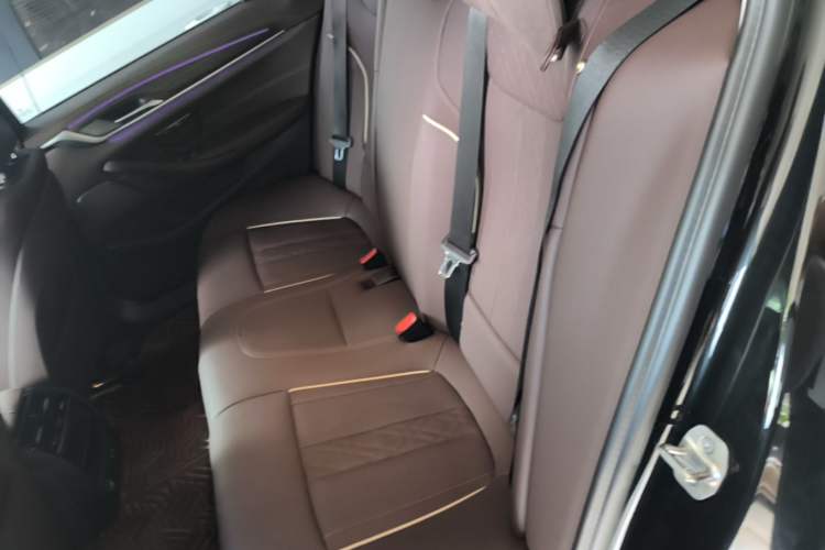 Used BMW 5 Series 2021 530Li Leading Luxury Package Left Rear Seat