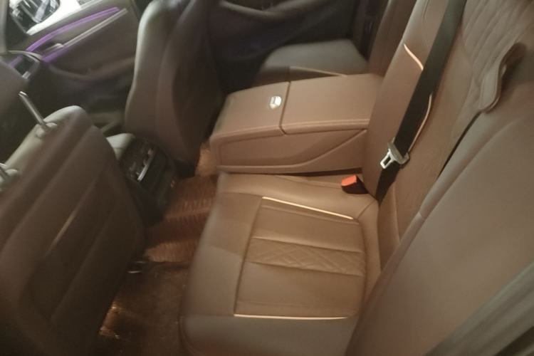 Used BMW 5 Series 2021 Restyled 530Li Leading Edition Luxury Package Left Rear Seat