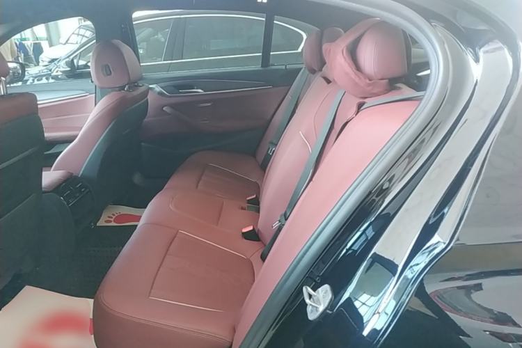 Used BMW 5 Series 2021 530Li xDrive M Sport Package Left Rear Seat