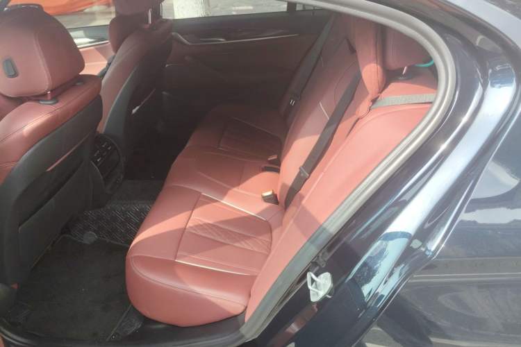Used BMW 5 Series 2021 525Li M Sport Package Left Rear Seat