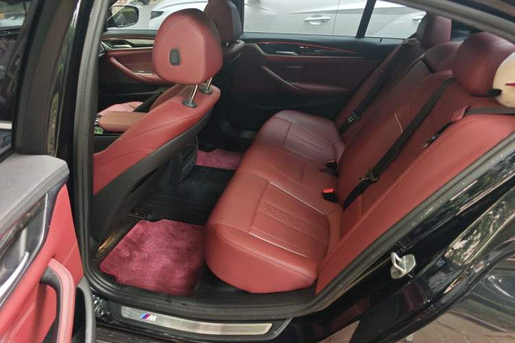 Used BMW 5 Series 2021 525Li M Sport Package Left Rear Seat