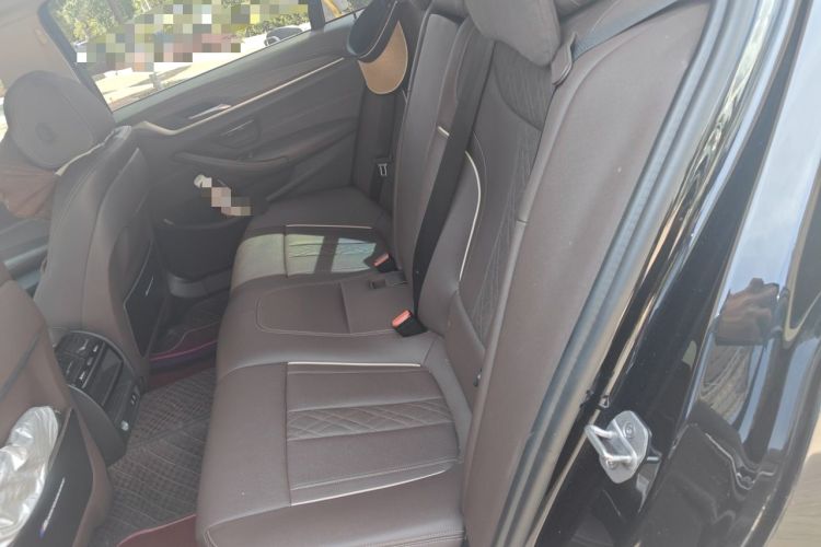 Used BMW 5 Series 2021 530Li Leading Luxury Package Left Rear Seat