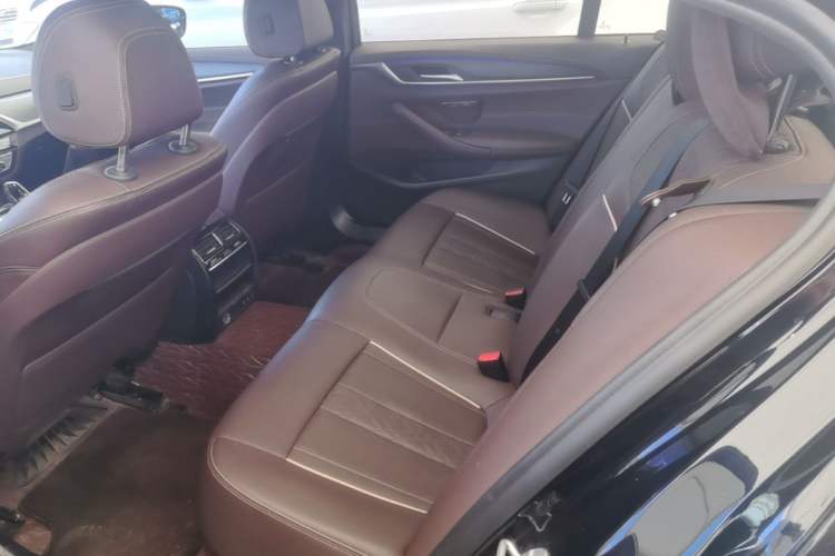 Used BMW 5 Series 2021 530Li Leading Model M Sport Package Left Rear Seat